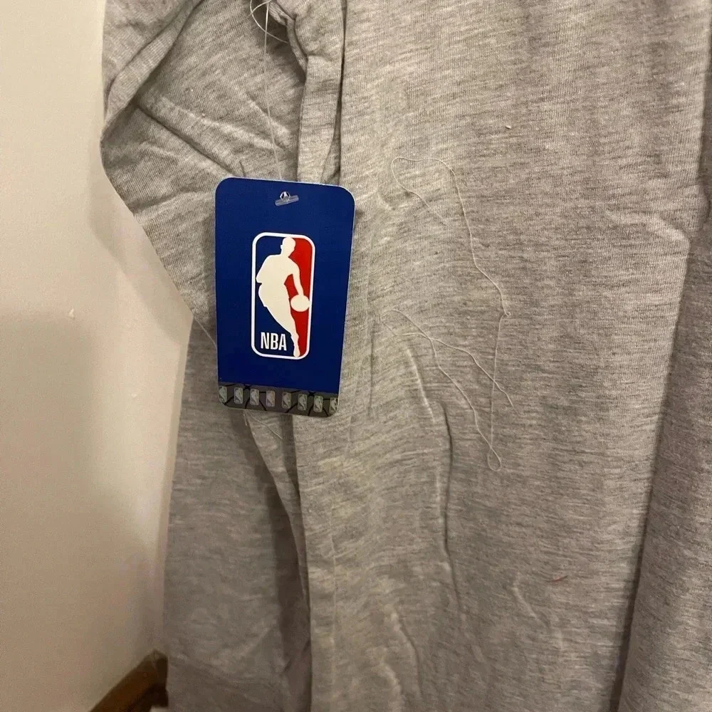 Dallas Mavericks NWT long sleeved XL tshirt tee shirt - Picture 4 of 5